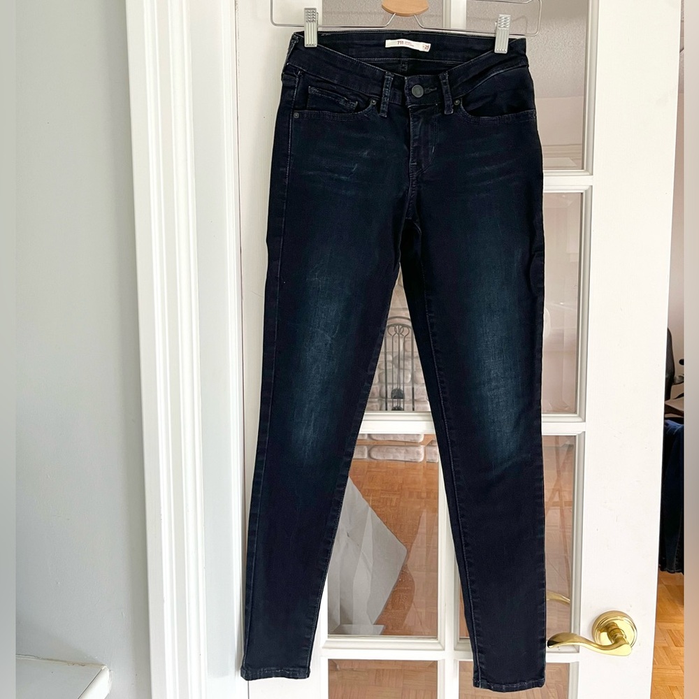 Levi’s 711 Skinny Jeans  Black - W25 L30